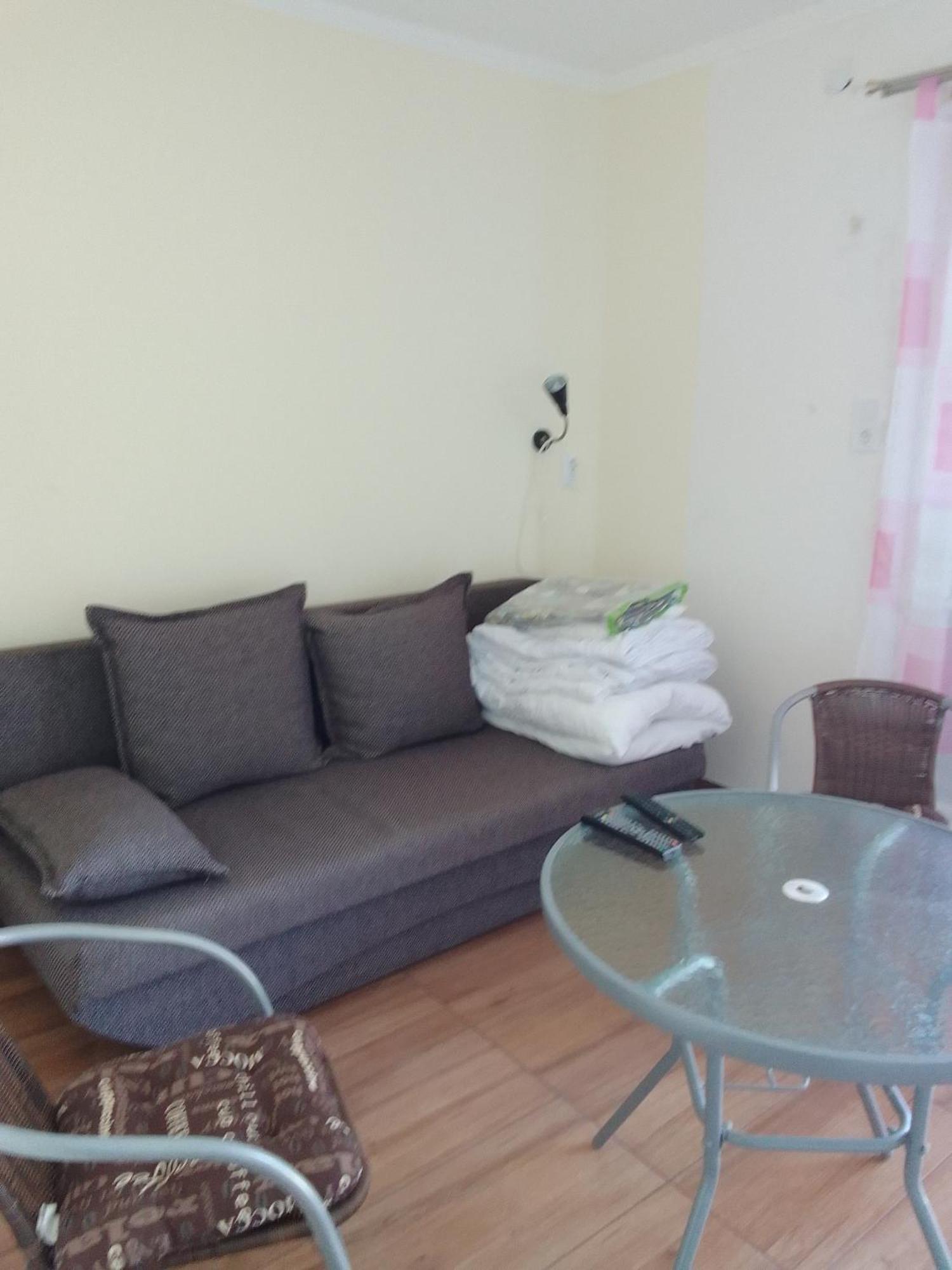 Vizparti Apartmanok Szántód Exteriör bild